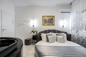 Gregorio VII Luxury Suites San Damaso