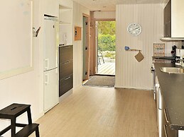Luxurious Holiday Home in Henne With Fireplace in the Garden