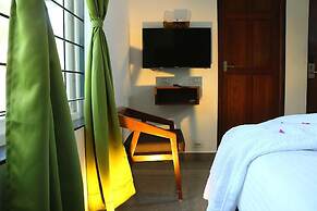 Le Holiday Inn