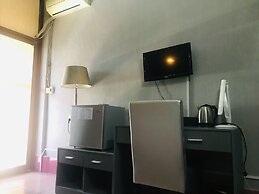 Golden Bridge Guest House