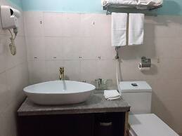 Golden Bridge Guest House