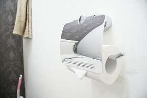 Shin-Osaka GRAND-H 302