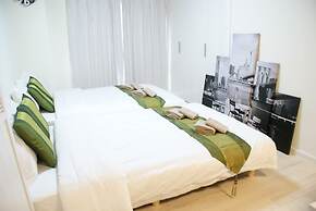 Shin-Osaka GRAND-H 302