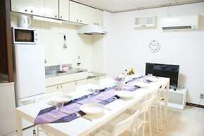 Shin-Osaka GRAND-H 402