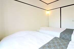 Shin-Osaka GRAND-H 502