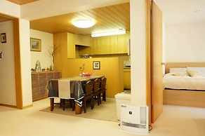 Hakonechou Yumoto Condominium Sakura HS1
