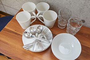 RESIDENTIAL HOTEL AMIKA-F Sangenjaya 301