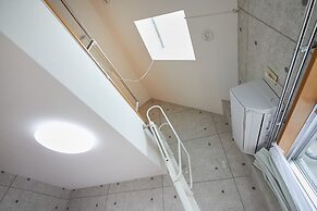 Residential Hotel Amika-F Sangenjaya 303