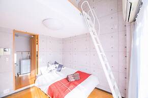 Residential Hotel Amika-F Sangenjaya 303