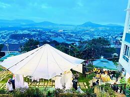Dallas Hotel DaLat