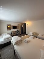 Piyes Otel
