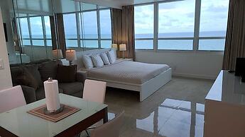 Castle Beach Club Apartments