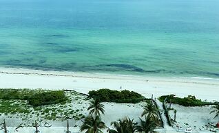 Castle Beach Club Apartments