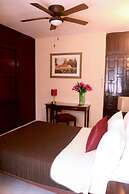 Hotel Aztlan