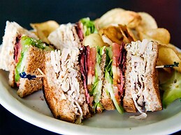 Ground-floor Unit, Terrace With Direct Access to Pool in Coco