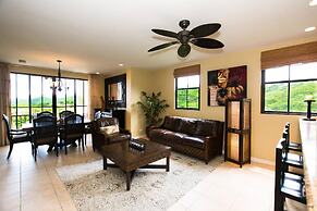 Classy artsy ocean-view unit near pool at Pacifico in Coco sleeps 6