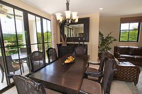 Classy artsy ocean-view unit near pool at Pacifico in Coco sleeps 6