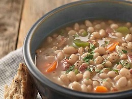 Classy artsy ocean-view unit near pool at Pacifico in Coco sleeps 6