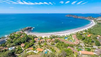 Mediterranean-style Flamingo Mansion Offers the Ultimate in Beachfront