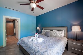 Nicely Decorated Ground-floor Unit in Front of Pool at Pacifico in Coc