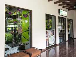 2-BD Ocean-View Condo on 3rd Floor