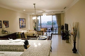2-BD Ocean-View Condo on 3rd Floor
