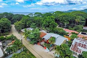 Nicely Priced Duplex in Surfside With Private Pool and AC in Every Roo