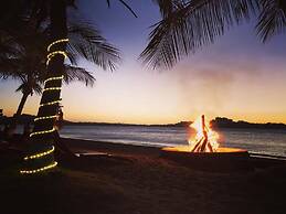 Nicely Priced Duplex in Surfside With Private Pool and AC in Every Roo