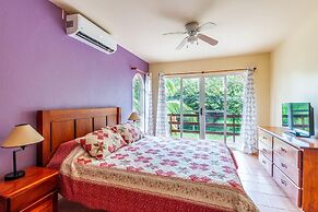 Nicely Priced Duplex in Surfside With Private Pool and AC in Every Roo