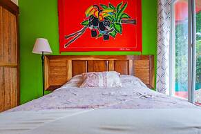 Nicely Priced Duplex in Surfside With Private Pool and AC in Every Roo