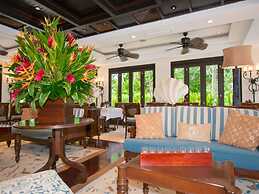 Minimalist, Modern Design on 2nd Floor in Coco With Garden-view Balcon