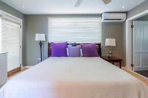 Luxury Ocean-view Flamingo Home Sleeps 10 - Walk to Beach