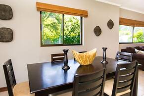 Dazzling Ocean Views From Cliff in Flamingo - Magnificent Inside and O