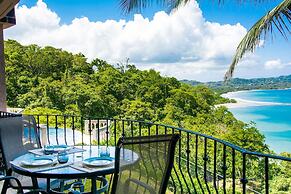 Dazzling Ocean Views From Cliff in Flamingo - Magnificent Inside and O