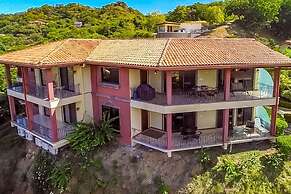 Big Hillside Villa in Potrero With Pool and Panoramic Ocean Views