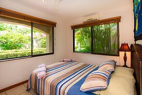 Charming Unit With Pool Sleeps 4 - Walk to Brasilito Beach