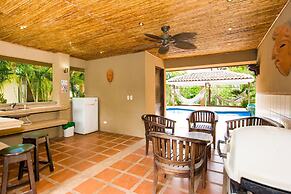 Charming Unit With Pool Sleeps 4 - Walk to Brasilito Beach