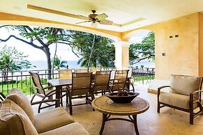 Extravagant Beachfront Mansion in Flamingo - Second to None