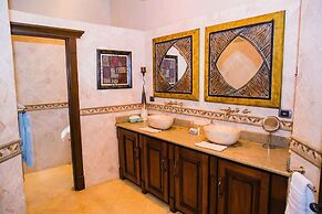 Extravagant Beachfront Mansion in Flamingo - Second to None