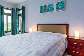 2-Bedroom Condo with Ocean View and Pool