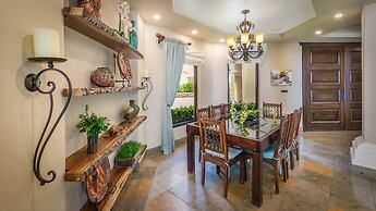 Stunning beachfront Flamingo mansion with incomparable ocean setting