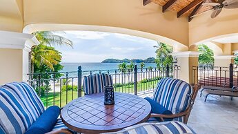 Stunning beachfront Flamingo mansion with incomparable ocean setting