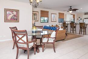 Dazzling End Unit in Coco With Lots of Windows and Light Sleeps 8