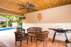 Nicely Priced Well-decorated Unit With Pool Near Beach in Brasilito