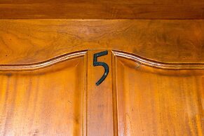 Nicely Priced Well-decorated Unit With Pool Near Beach in Brasilito