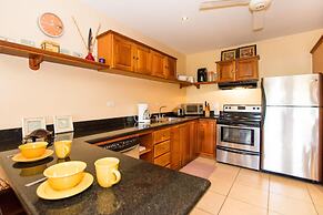 Nicely Priced Well-decorated Unit With Pool Near Beach in Brasilito