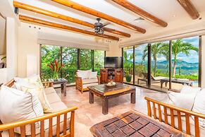 Hacienda-style Villa With Pool and Sweeping Ocean Views Above Potrero