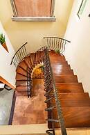 Hacienda-style Villa With Pool and Sweeping Ocean Views Above Potrero