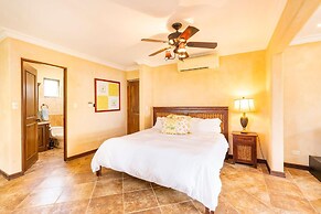 Hacienda-style Villa With Pool and Sweeping Ocean Views Above Potrero