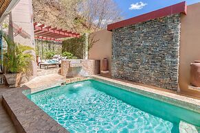 Luxury Flamingo villa with outdoor bar - pool and magnificent views